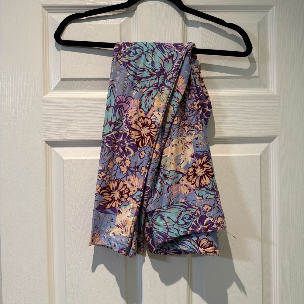 LuLaRoe Purple and Blue Floral Leggings